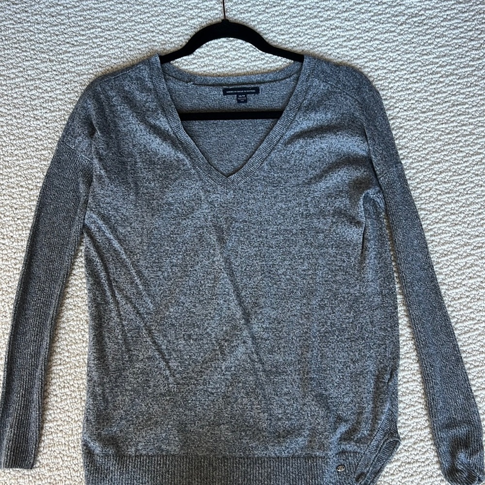 American eagle sweater
